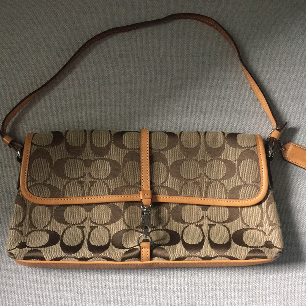 Authentic Coach Pouchette!